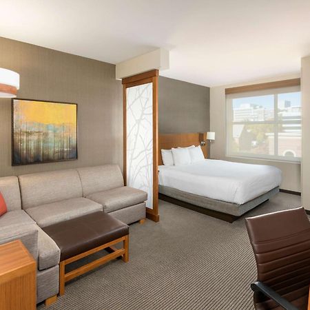 Hyatt Place Greenville Downtown Εξωτερικό φωτογραφία