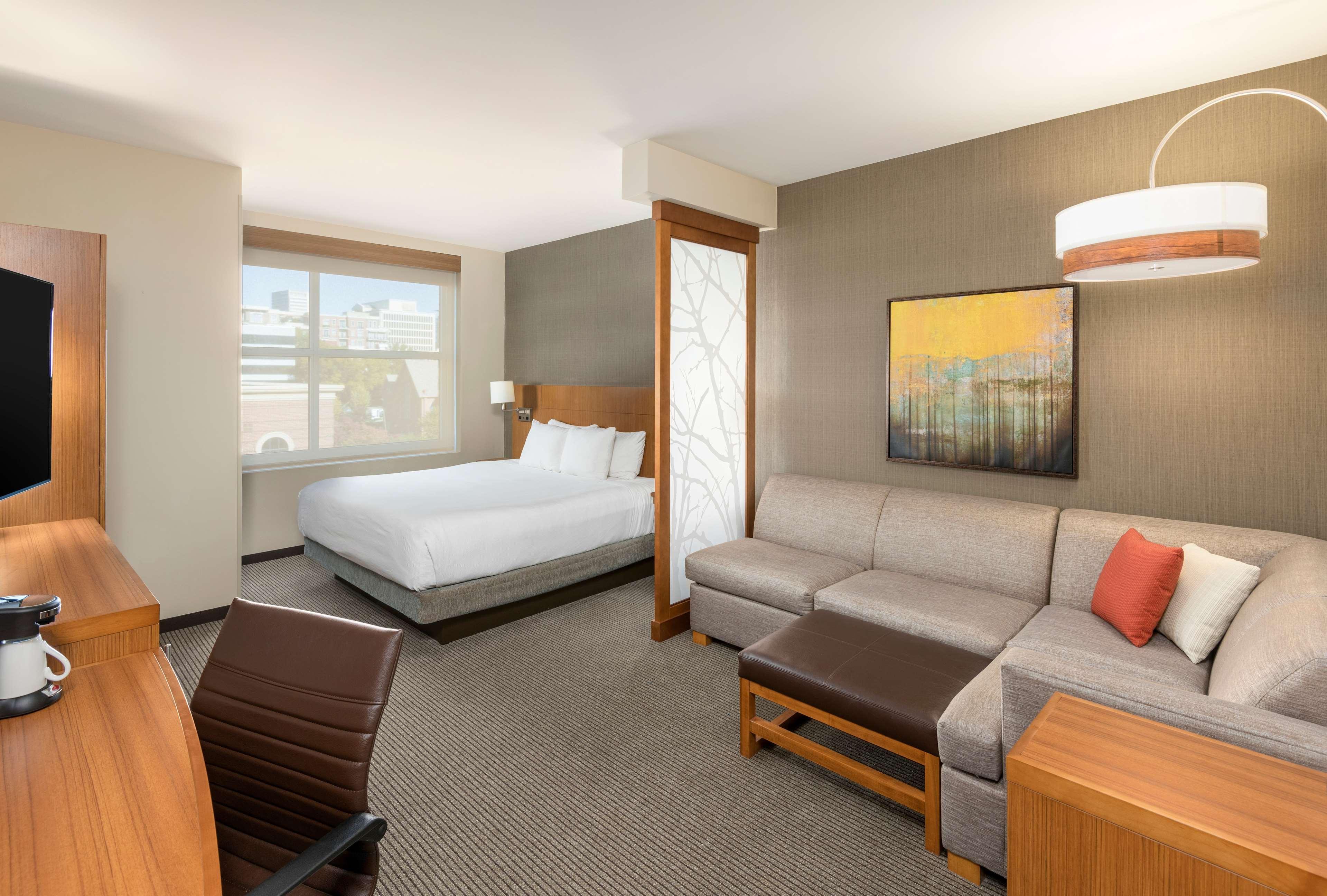 Hyatt Place Greenville Downtown Εξωτερικό φωτογραφία