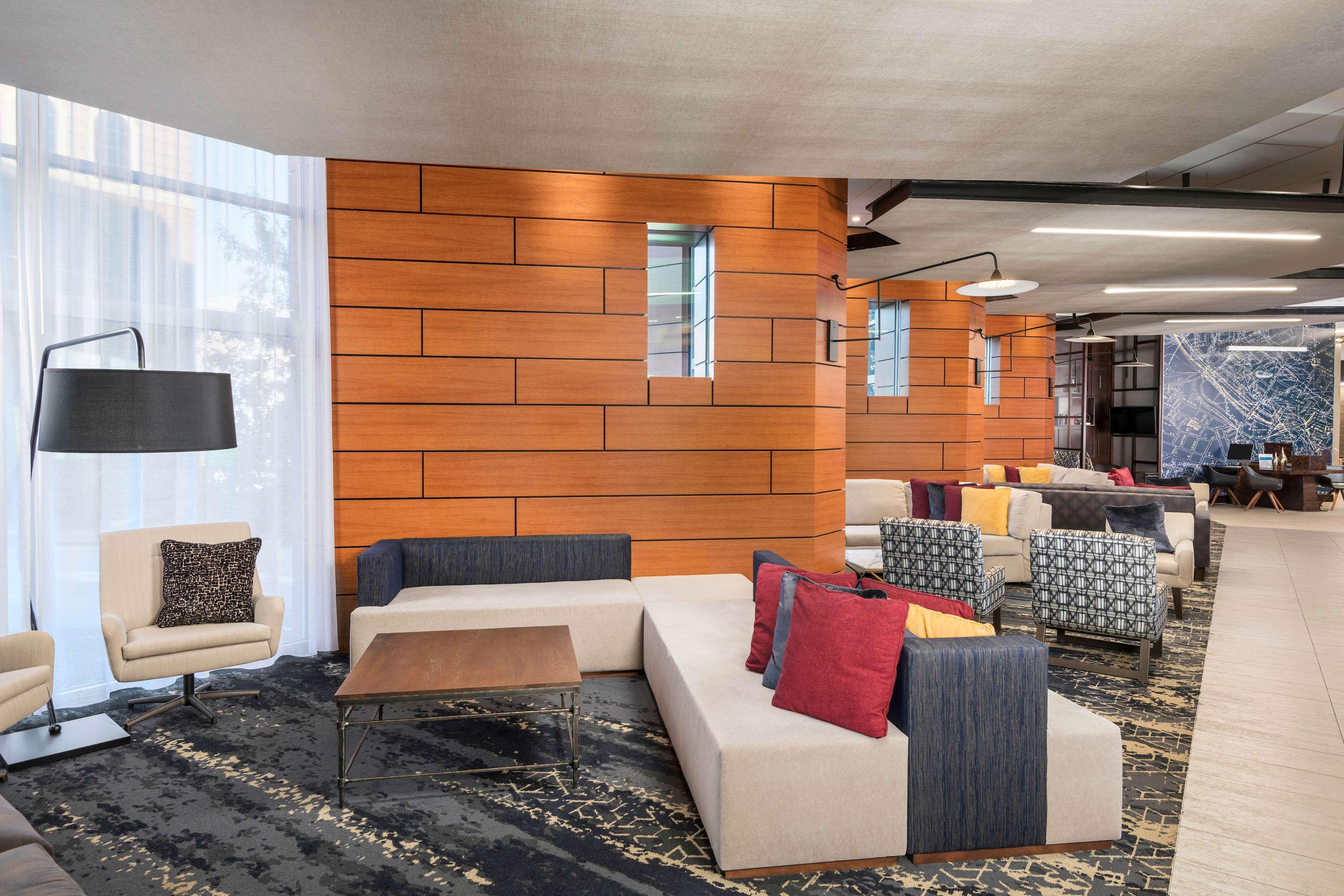 Hyatt Place Greenville Downtown Εξωτερικό φωτογραφία